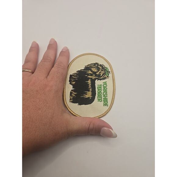 Vtg Yorkshire Terrier Dog Green Bow Embroidery Applique Voyager Patch 4.25" X 3" - Picture 3 of 3